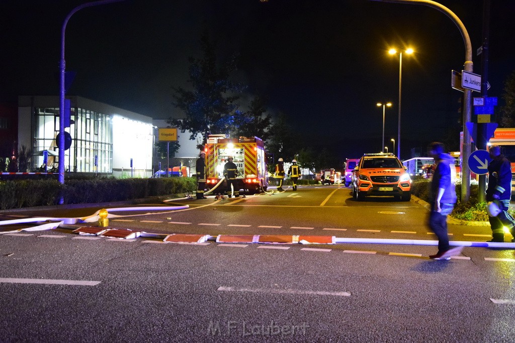 Grossbrand Halle Troisdorf Kriegsdorf Junkersring P666.JPG - Miklos Laubert